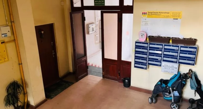 Wrocławska kamienica znana w całej Polsce. To tu mieszkali Kiepscy