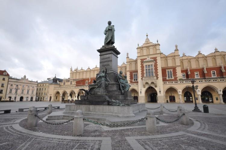 Krakowski pomnik Adama Mickiewicza stanie na wrocławskim rynku