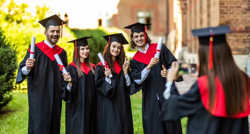 MBA we Wrocławiu. Ile to kosztuje i jak zdobyć dyplom?
