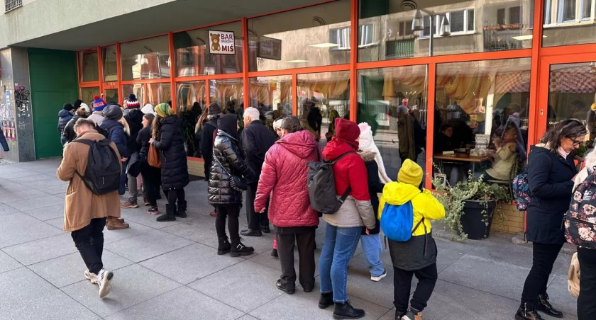 Bary mleczne we Wrocławiu można policzyć na palcach. Zupa już za 2,50 zł! Do jedzenie dopłaca tu państwo