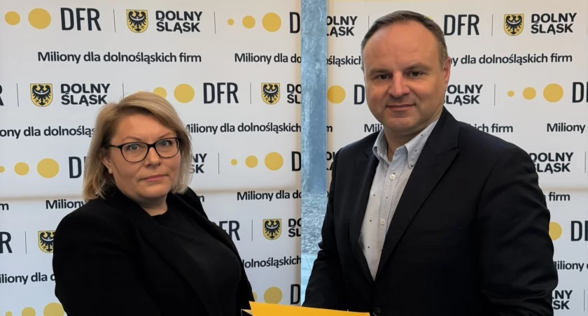 Dolnośląski Fundusz Rozwoju wspiera firmy dotknięte powodzią. Ruszył nowy program poręczeń dla MŚP
