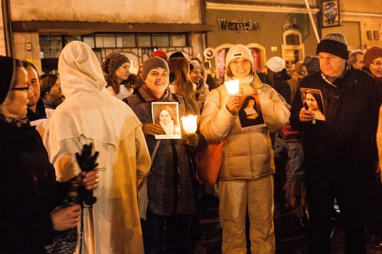 Katolickie halloween. Przez Wrocław przeszedł Marsz Wszystkich Świętych [ZDJĘCIA]