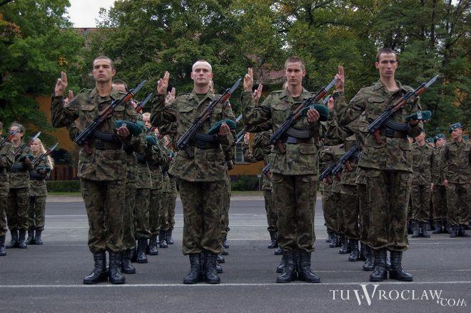 Podchorążowie przysięgali we Wrocławiu