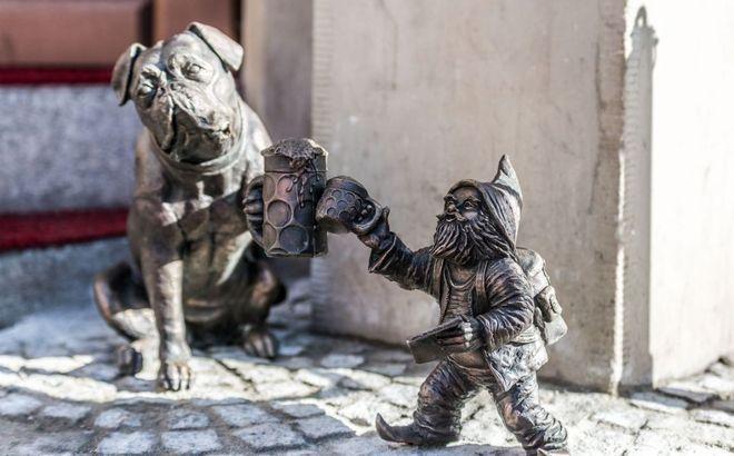 Wiesz, jak powstają wrocławskie krasnale? Jest ich już prawie 400! [ZDJĘCIA]