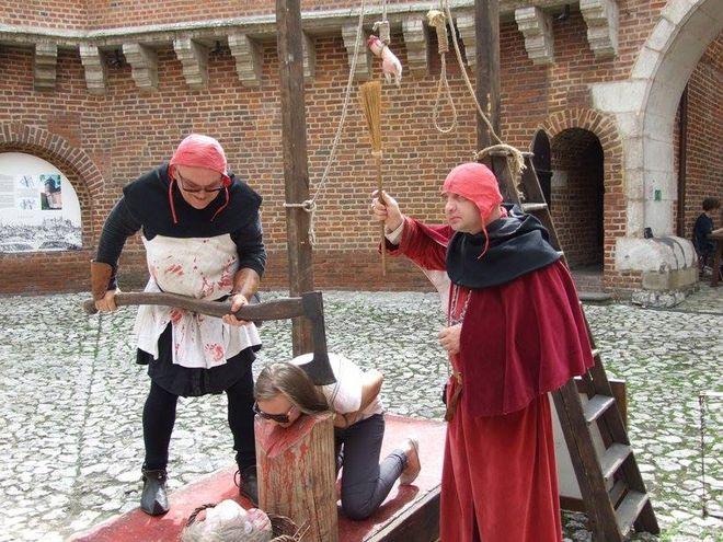 Rycerze, sokoły, muzykanci, kupcy i kaci na Jarmarku Jadwiżańskim we Wrocławiu