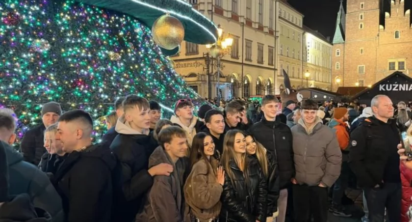 Życzenia noworoczne 2025 - tych jeszcze nie znałeś! Duży wybór, mnóstwo nowości!