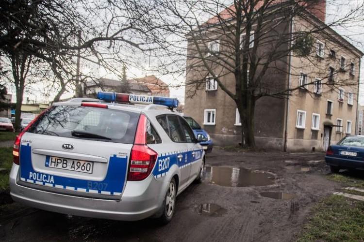 Wrocław: wzmożone patrole policji na osiedlach i podwórkach