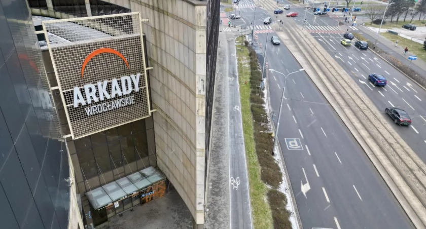 Czy tym razem się uda? Dzisiaj ma ruszyć rozbiórka Arkad Wrocławskich. Deweloper dostał zgodę
