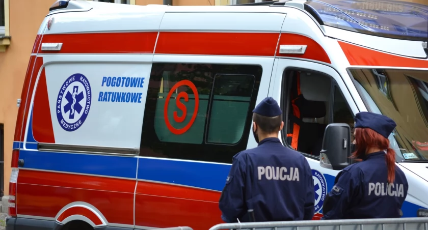 Pacjent SOR wpadł w szał. Zaatakował lekarzy i ratowników. Dziewięć osób rannych!