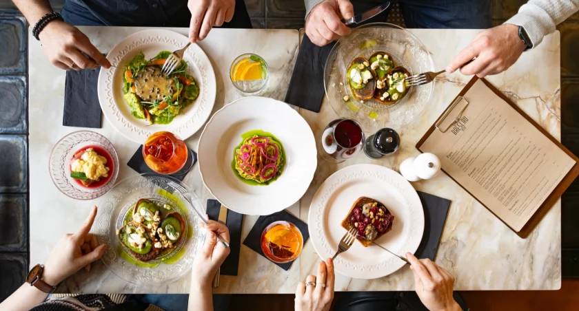 Top restauracje, które zachwycają Foodies! Sprawdź, gdzie musisz zjeść na RestaurantWeek!