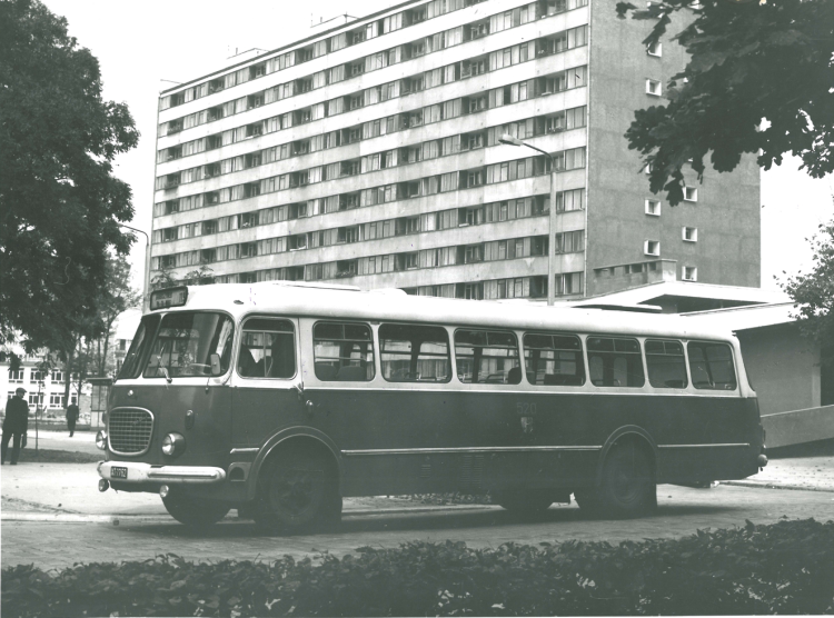 Ruszył remont legendarnego autobusu.
