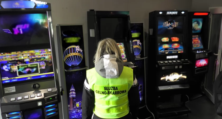 Wielki nalot na kluby z automatami we Wrocławiu i na Dolnym Śląsku