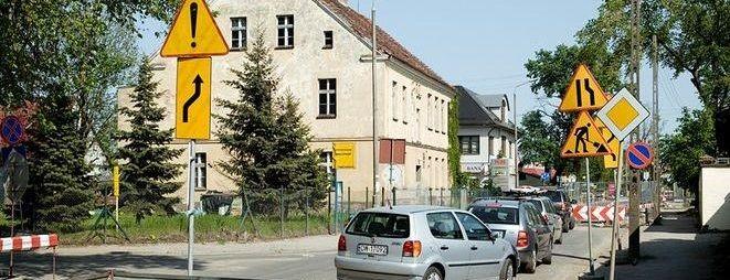 Sześć firm chce wyremontować i utrzymywać drogę do Obornik Śląskich