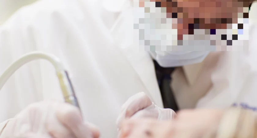 Najbogatszy lekarz z Wrocławia skazany na więzienie. Zapadł się pod ziemię!