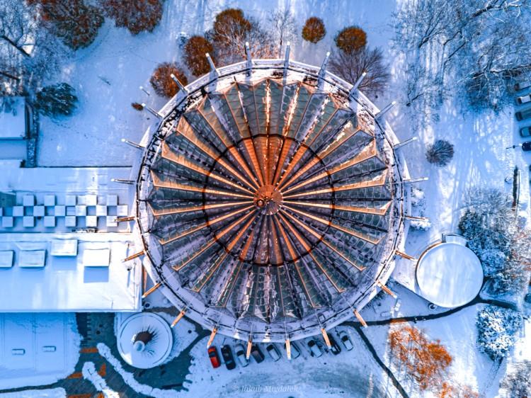 Wrocławskie zabytki, parki i centra handlowe z drona. Spektakularne ujęcia!