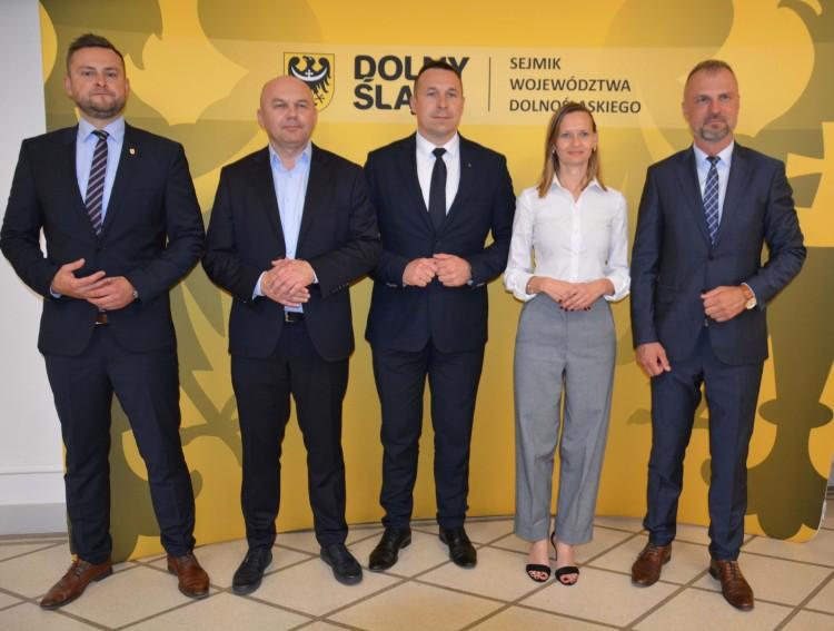 Koalicja w sejmiku potwierdzona umową