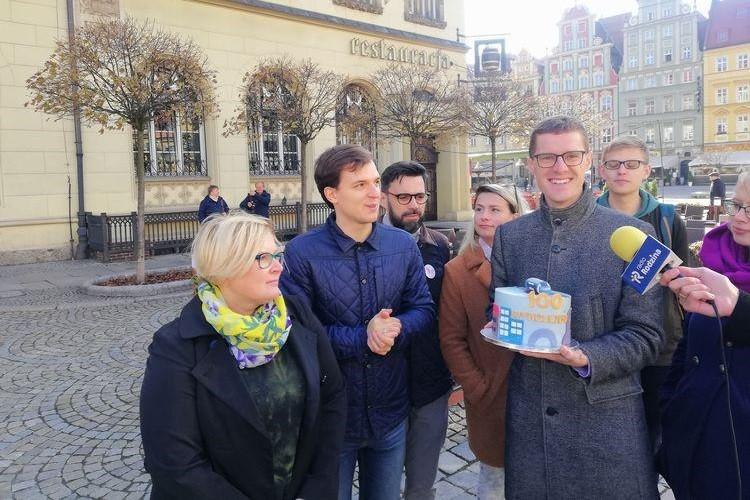 Tort na sto wykolejeń i quady dla policji [PODSUMOWANIE DNIA]