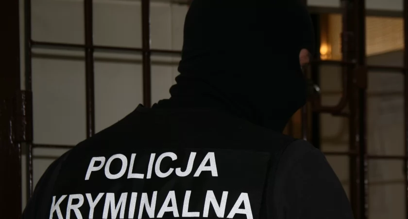 Strzelanina pod Oławą. Ojciec ranił syna w brzuch