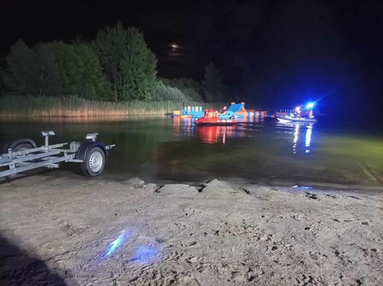 Tragedia nad stawem w Jelczu. Utonął człowiek