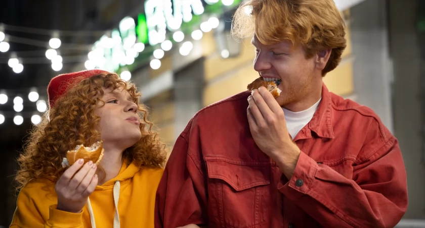 Wrocław nocą. Gdzie w mieście zjesz do białego rana? Restauracje czynne 24h