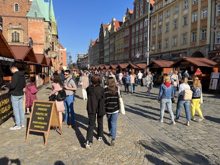 Wrocław: Na Rynku ruszył Jarmark Produktów Regionalnych [ZDJĘCIA]