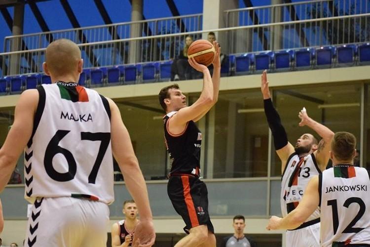 WKK przegrywa w Tychach, ale zagra w play-offach