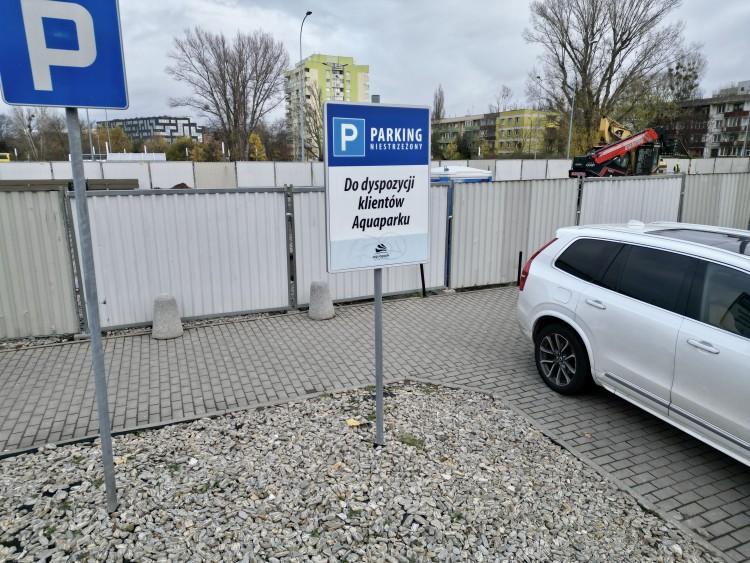 Aquapark zamknął parking. W jego miejscu będzie fotowoltaika. 