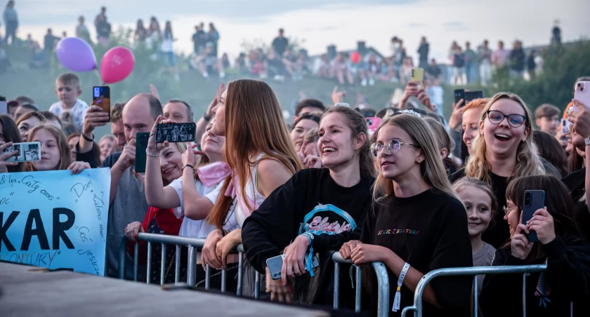 Darmowe koncerty gwiazd w ten weekend. Jest w czym wybierać!