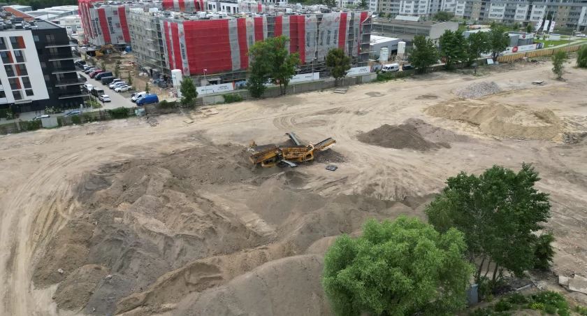 Hale na Tarnogaju zrównane z ziemią. Teraz zbudują tu tysiąc mieszkań