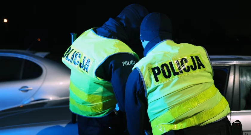Skandaliczne zachowanie dolnośląskich policjantów. Byli jak bezwzględni bandyci!