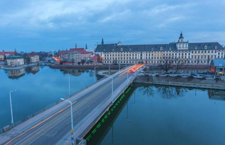 Wrocław: Most Uniwersytecki do remontu. Co się zmieni? [ZDJĘCIA]