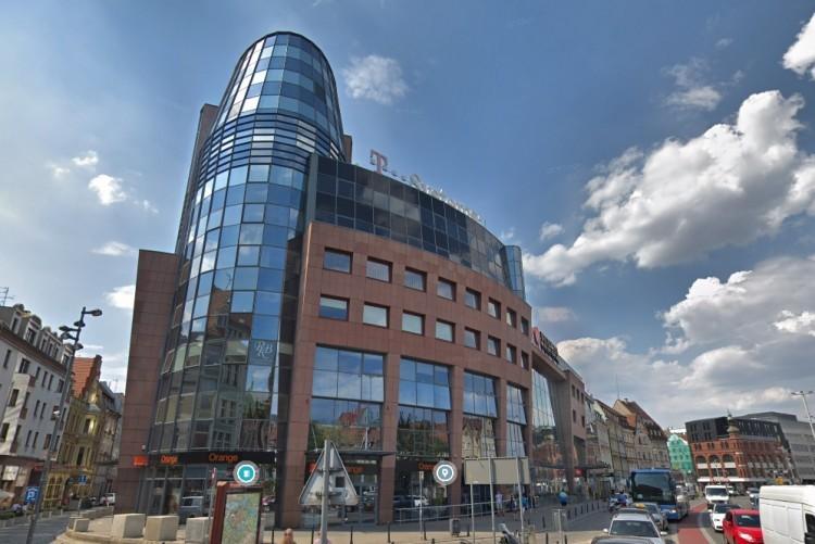 Wrocław płaci prawie 100 mln zł prywatnej firmie za wynajem kina