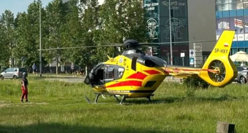 O włos od tragedii we Wrocławiu. Dla zabawy wrzucili do stawu pijaną nastolatkę
