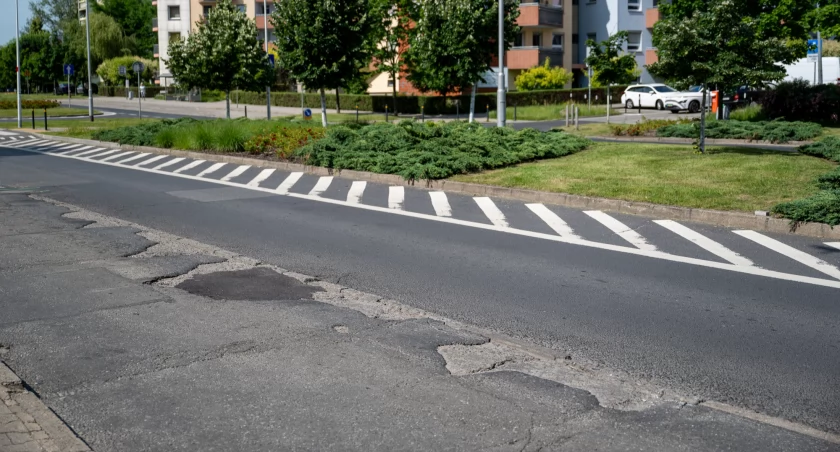 Potężne utrudnienia dla kierowców we Wrocławiu. W wakacje będą remonty aż 18 ulic!