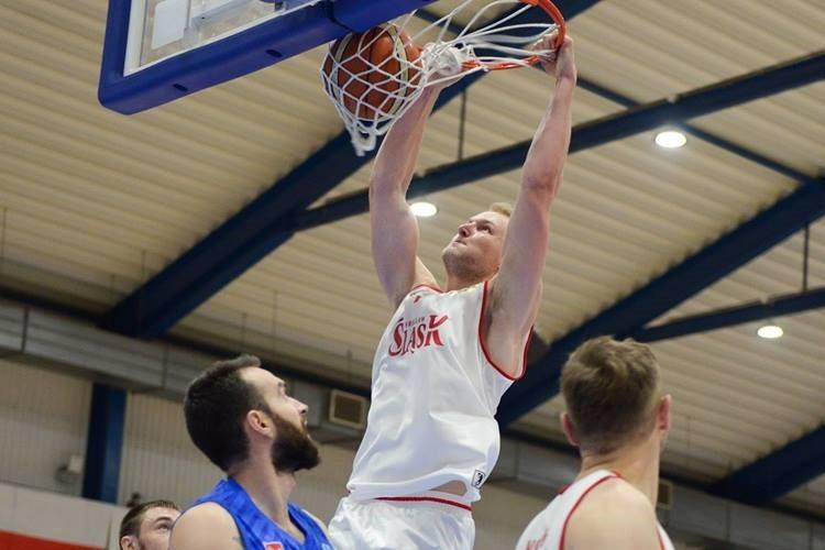 Krakowczyk show! Śląsk pokonuje na wyjeździe Basket Poznań!