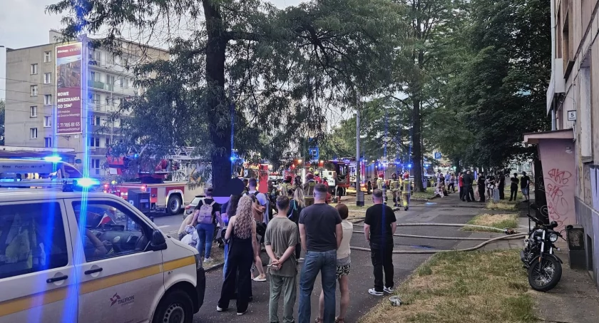 Pożar mieszkania w centrum Wrocławia. Kilkadziesiąt osób ewakuowanych 