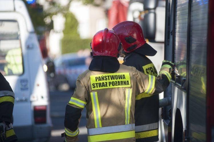 Wrocław: Dwa auta zderzyły się na AOW obok stadionu