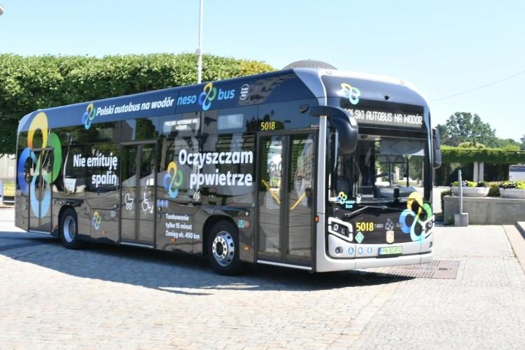 Wrocław pokazał autobus na wodór. Ale zaraz musi go oddać