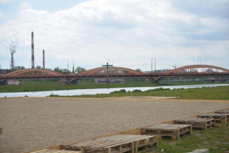 Wypadek na moście Trzebnickim. Dwie osoby ranne