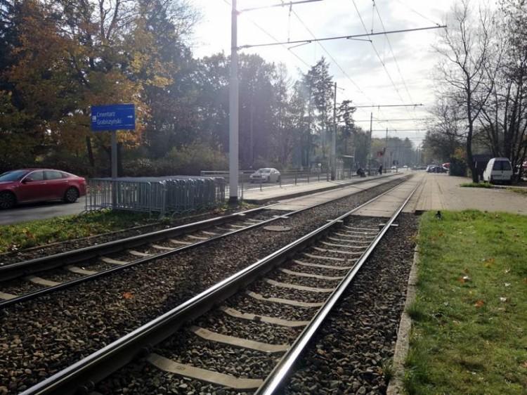 Komunikacją miejską na cmentarz. Zmiany w kursowaniu MPK