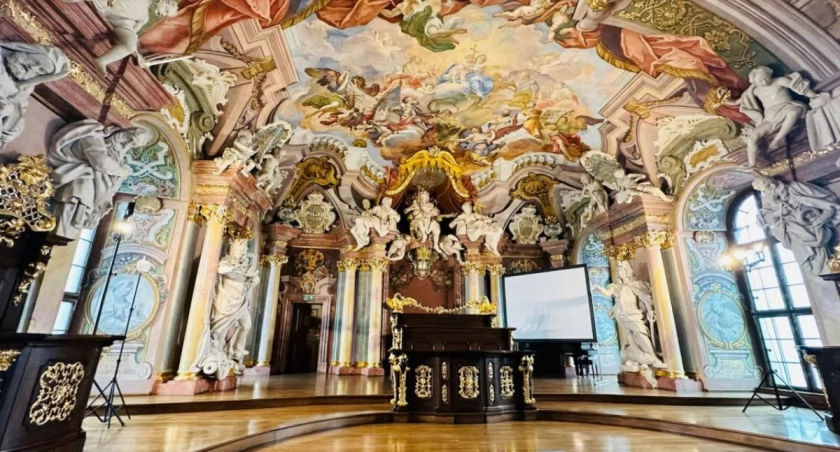 Awantura o godło w Auli Leopoldina. Czy Fryderyk II zastąpił polskiego orła? 