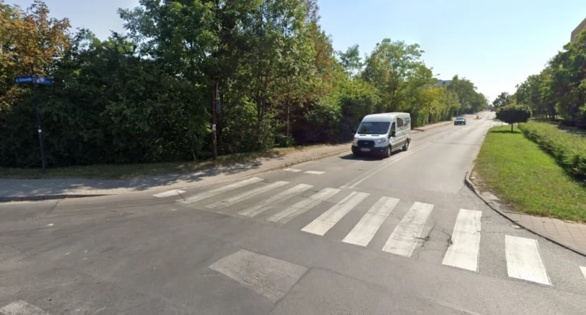 Koniec ciemności na Psim Polu. Te przejścia będą doświetlone