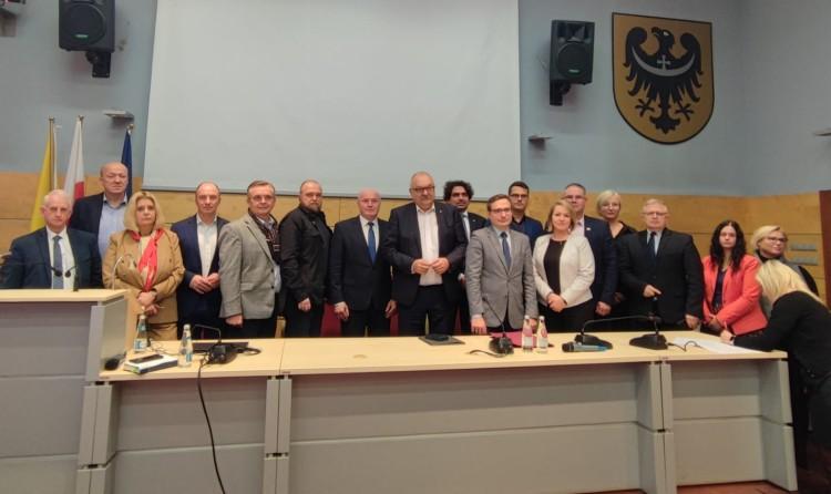Walczą o pół miliarda euro dla regionu