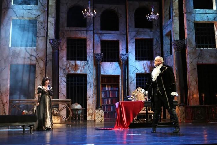 Tosca w trzech aktach i miejscach