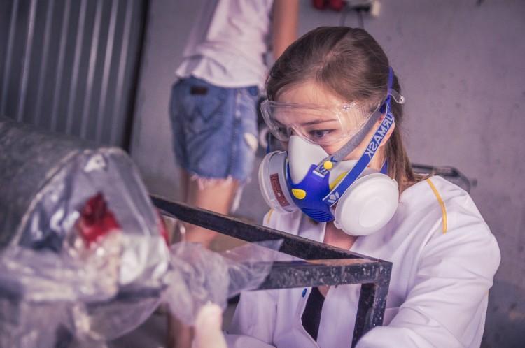Studenci z PWr budują łódź ze skrzydłami, która będzie zasilana energią słoneczną