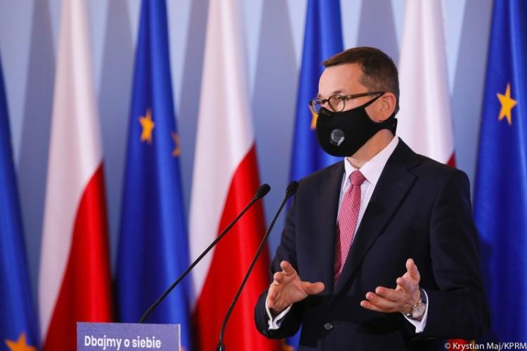 Zamknięcie galerii handlowych i kin, wszystkie klasy zdalnie. Nowe obostrzenia w Polsce!
