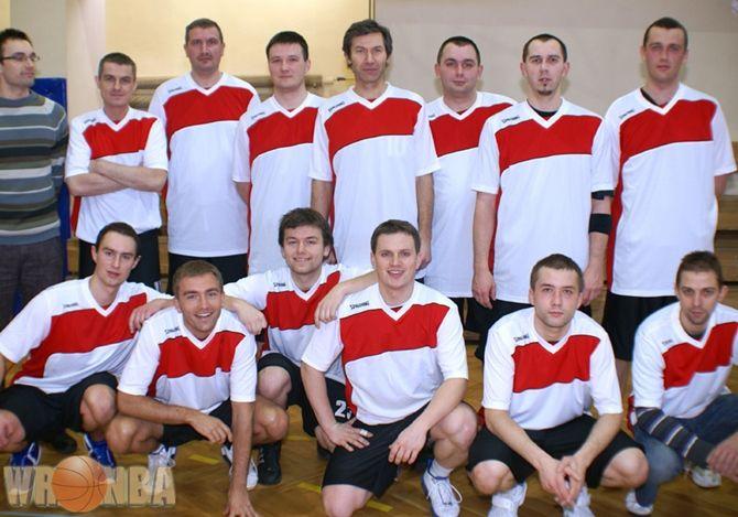 WRONBA: Liga niezwykle nazwanych zespołów