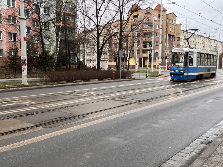 Wrocław: Torowisko na ulicy Hubskiej już do remontu. Wytrzymało cztery lata