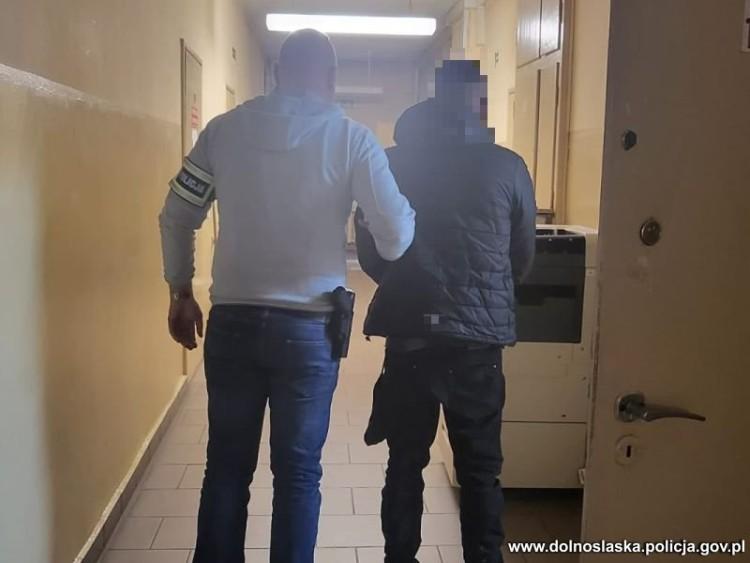 Złodziej recydywista ukradł rolnikowi prawie 4 tony nawozu