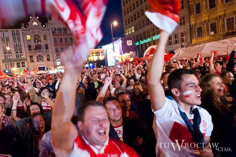 Na sobotni mecz przyjadą kibice z całego świata i 10 tysięcy Czechów